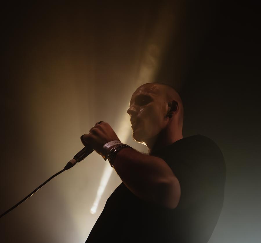 Mark singing